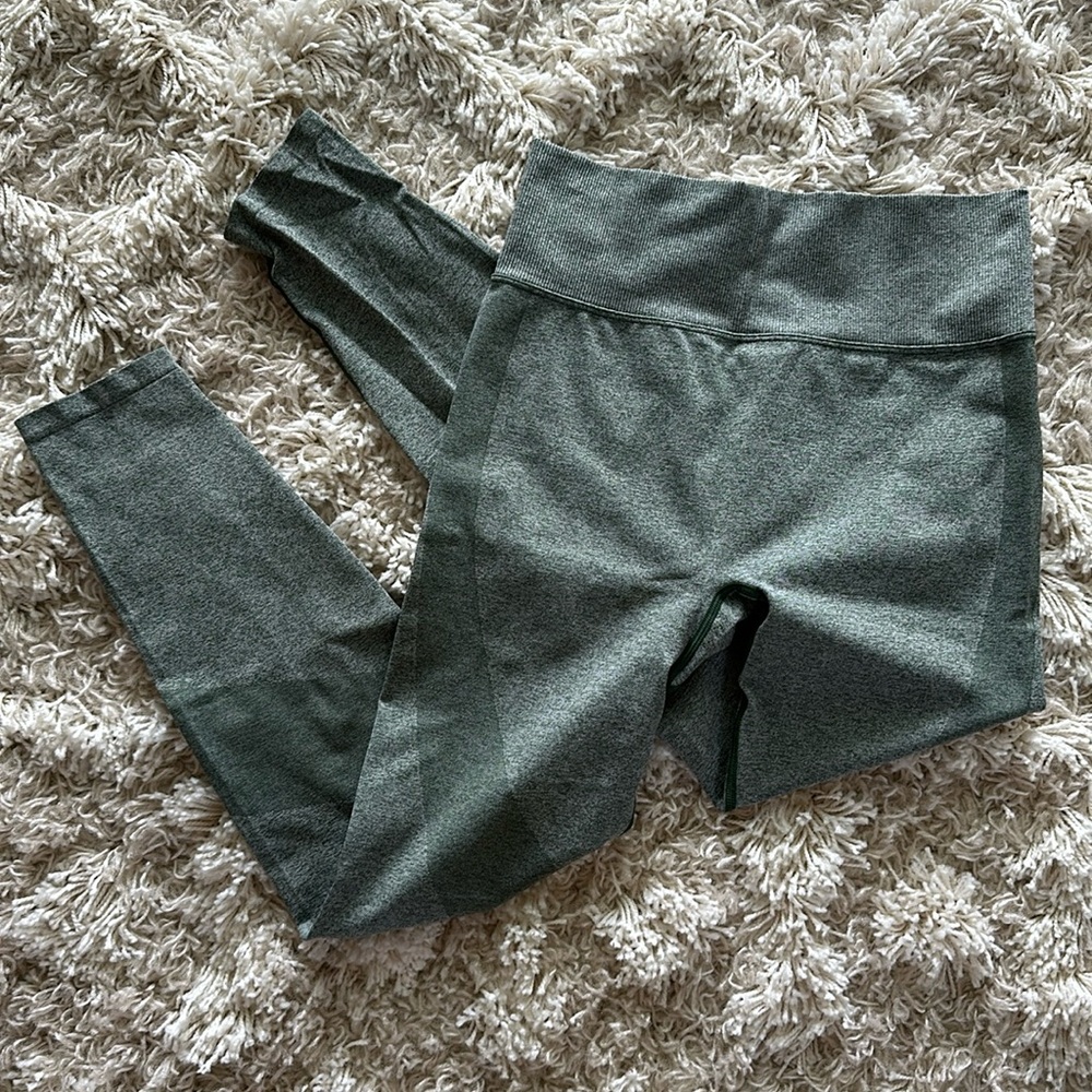 PINK Active Green Seamless Workout Leggings